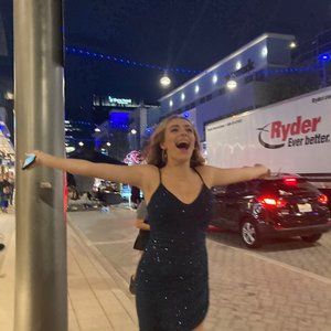 Meet your Posher, Jaynie
